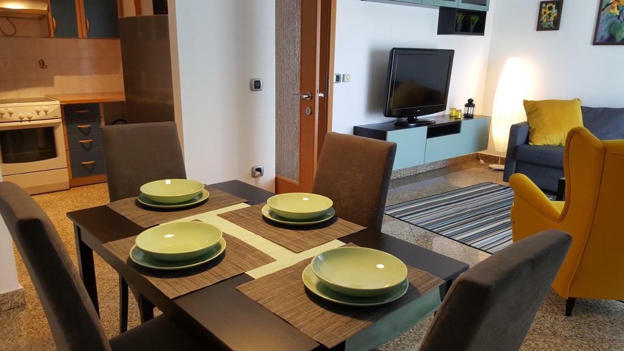 Apartment Dora リエカ エクステリア 写真